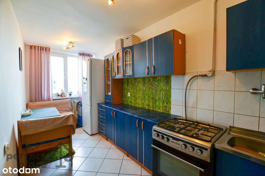 Katowice_2 Pok_Tysiąclecia_Komórka_Widok-5