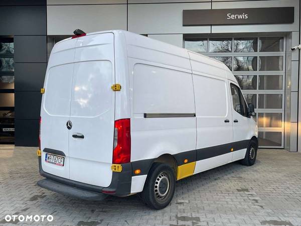 Mercedes-Benz Sprinter - 7