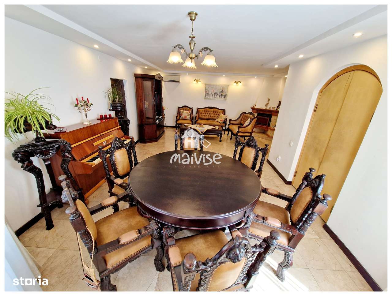 Casa deosebita de vanzare- zona Craiter - Imagine principală: 3/20