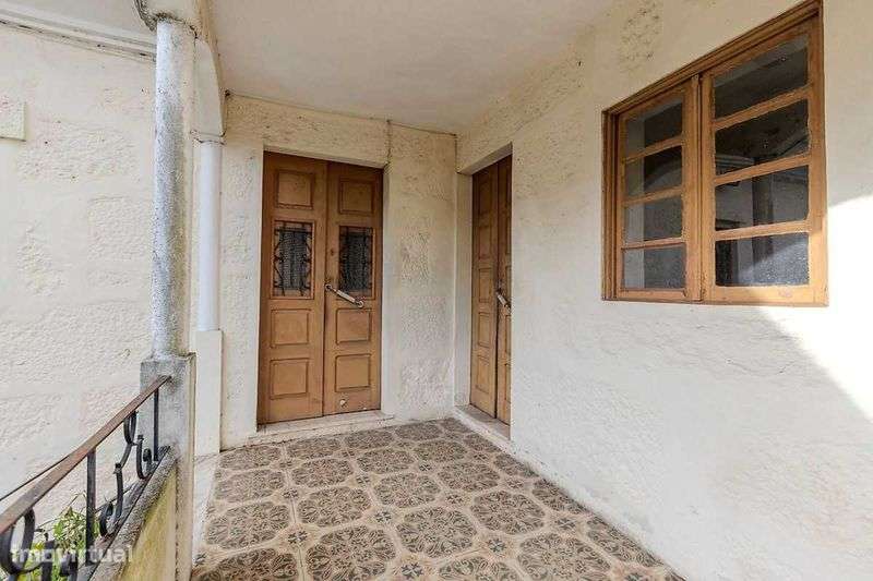 Moradia 4 fr. - Tipo quintinha toda murada a granito - Grande imagem: 5/12