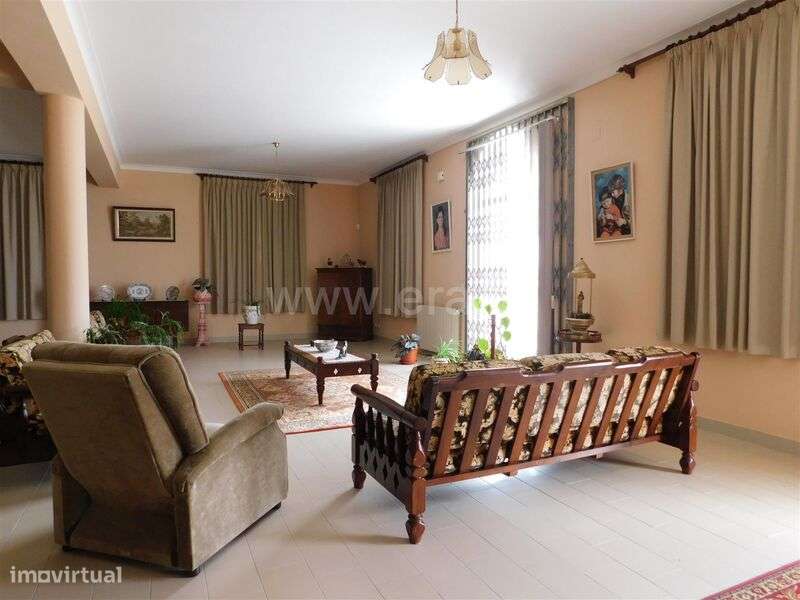 Moradia T4 / Seia, São Romão - Grande imagem: 4/18