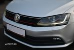 Volkswagen Jetta 2.0 TDI Comfortline - 9