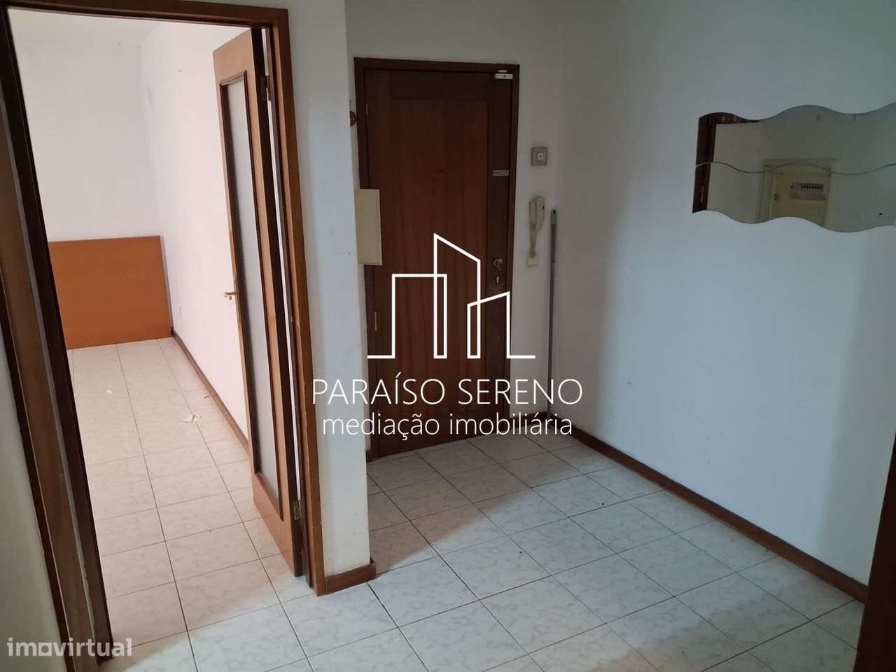 Apartamento T3 Remodelado com Garagem em Baguim do Monte-15