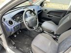 Ford Fiesta 1.3 Ambiente - 12