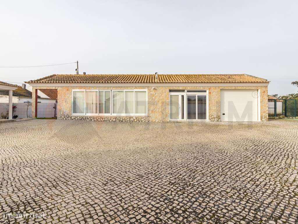 Exclusiva Moradia T6 com Quintinha, Piscina e Elevado Potencial de ...-56