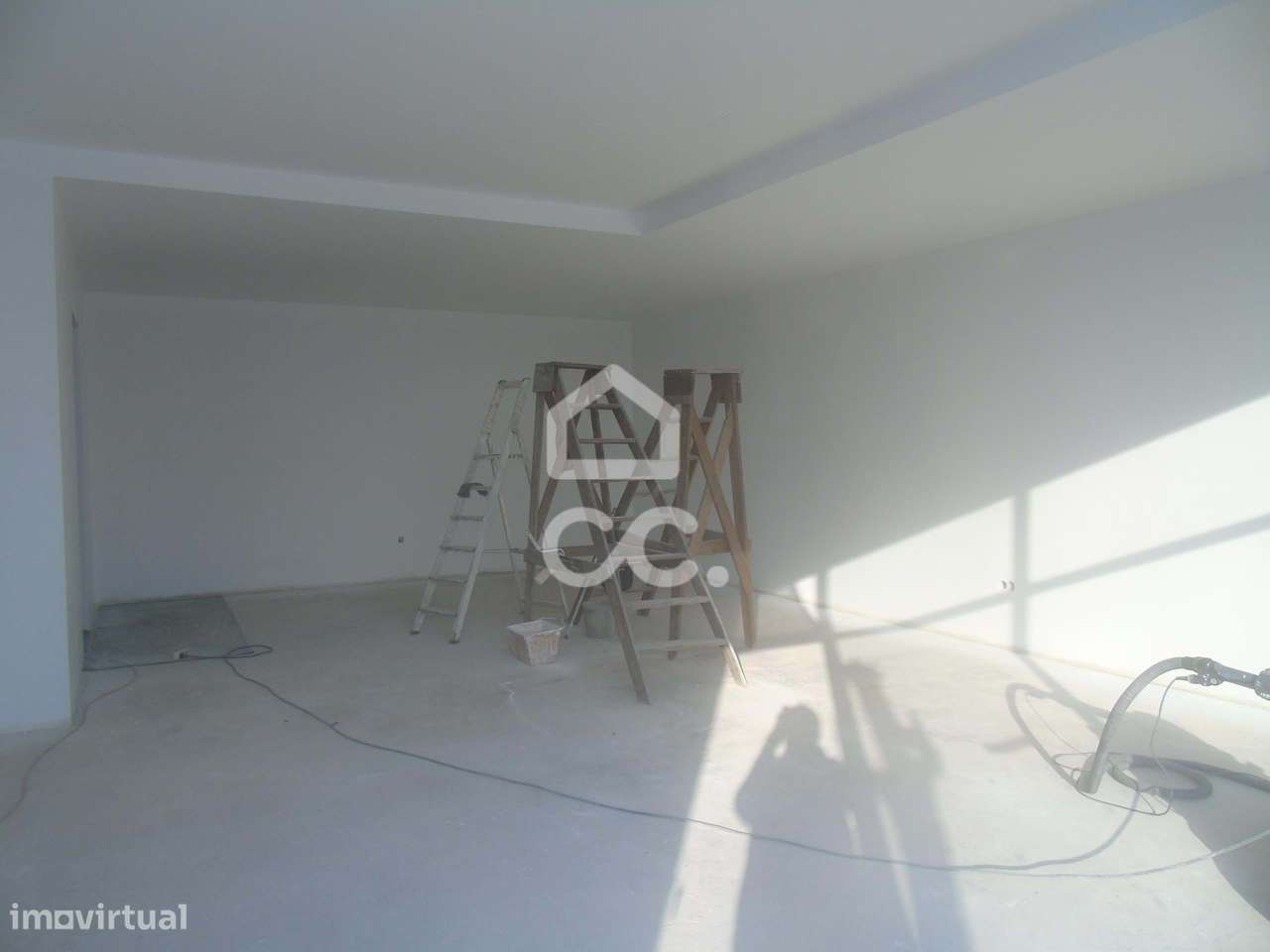 Loja em Pedome - Vila Nova de Famalicão - Grande imagem: 2/3