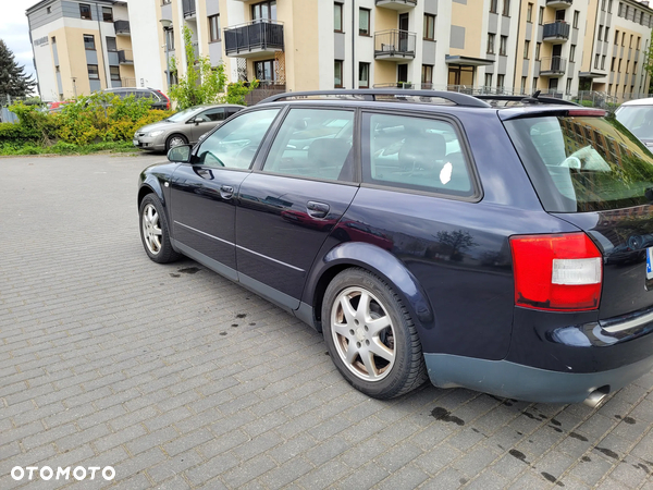 Audi A4 Avant 3.0 Quattro - 9