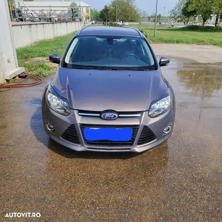 Ford Focus Turnier 1.6 TDCi DPF Start-Stopp-System Trend - 2