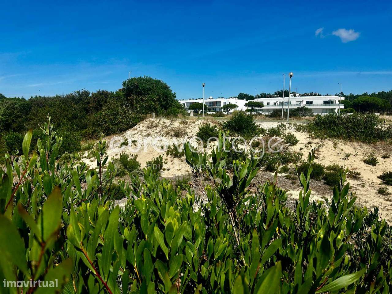 Terreno para construção - Grande imagem: 3/3