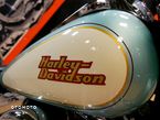 Harley-Davidson Softail Heritage Classic - 30