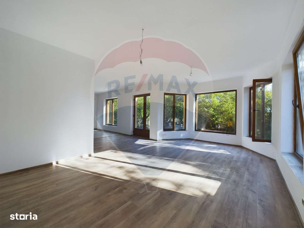 Casă/Vilă cu 6 camere de vânzare în zona Bucuresti Ilfov, Ghermanesti - Imagine principală: 4/20