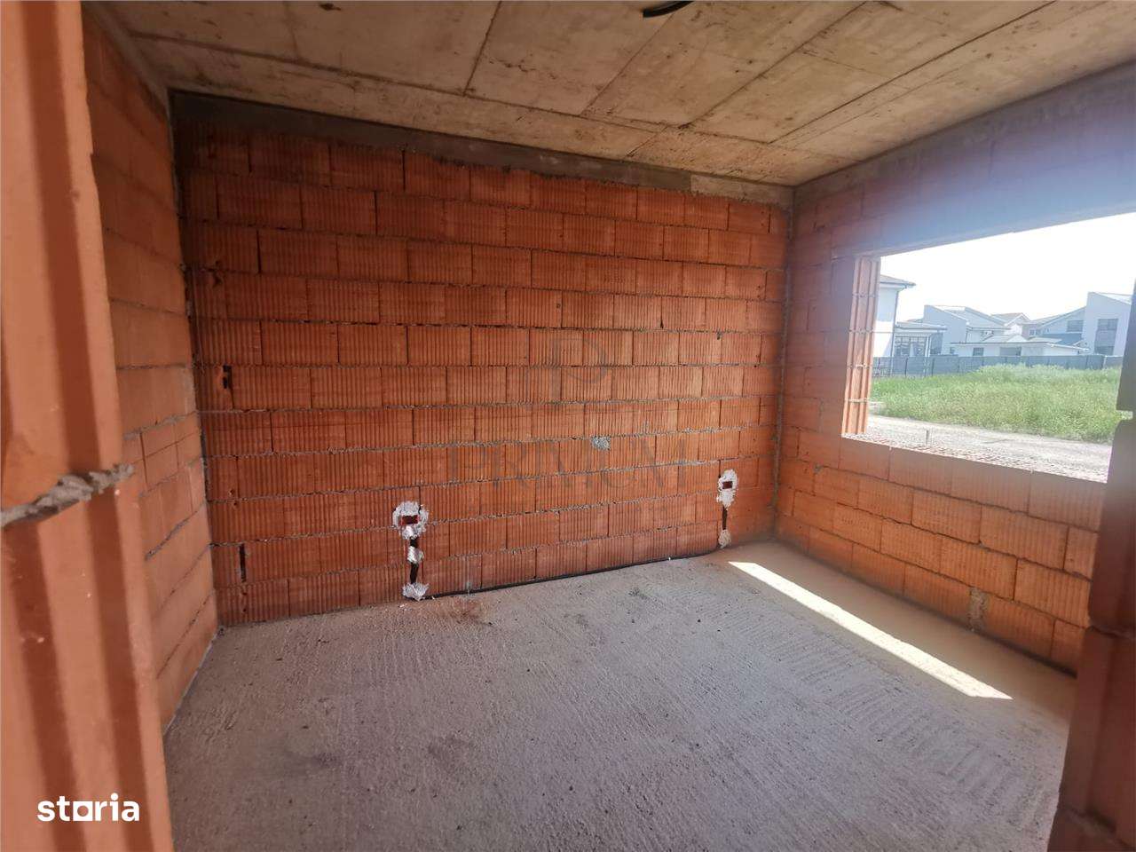 Duplex in constructie - bucatarie inchisa - zona foarte buna - toate u - Imagine principală: 4/6