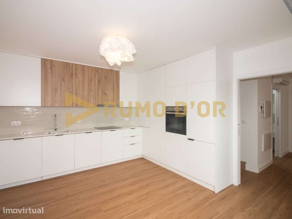 Moradia T3 em Freixial do Meio-2