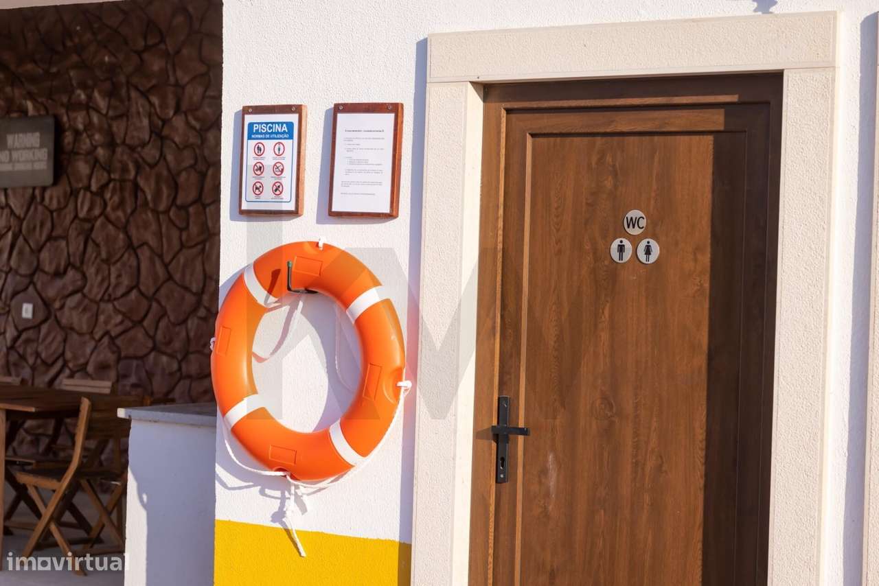 Moradia T-0 com piscina, estacionamento, Condomínio Casas Sopé da Serr-28