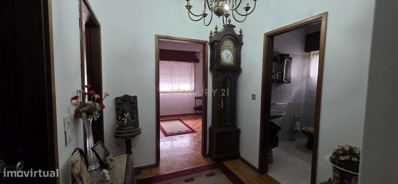 Apartamento T3 + Garagem — Marco de Canaveses-16