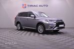 Mitsubishi Outlander - 7