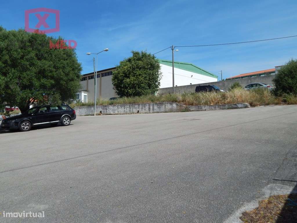 Desenvolvimento Urbano/ 
Habitação e Comercio.-15