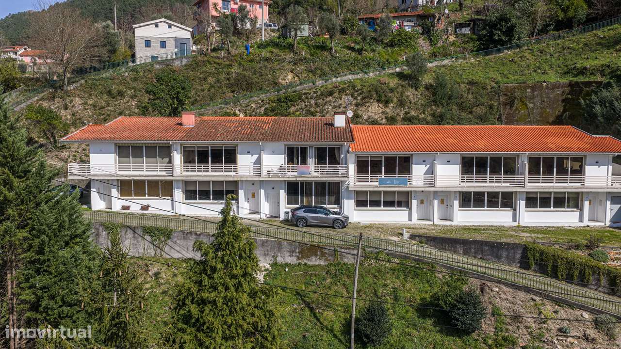 Moradia T3+1 no Gerês – Vilar da Veiga-6