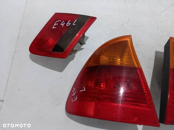 Lampa  tył w klapę halogen  komplet   BMW E46  FL - 10