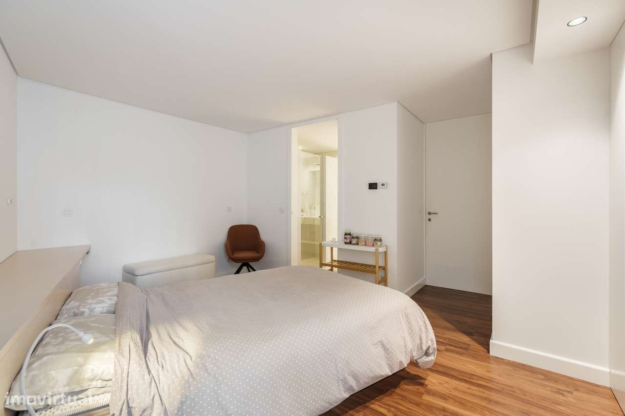 Apartamento T3 de luxo no Centro Histórico de Braga-43