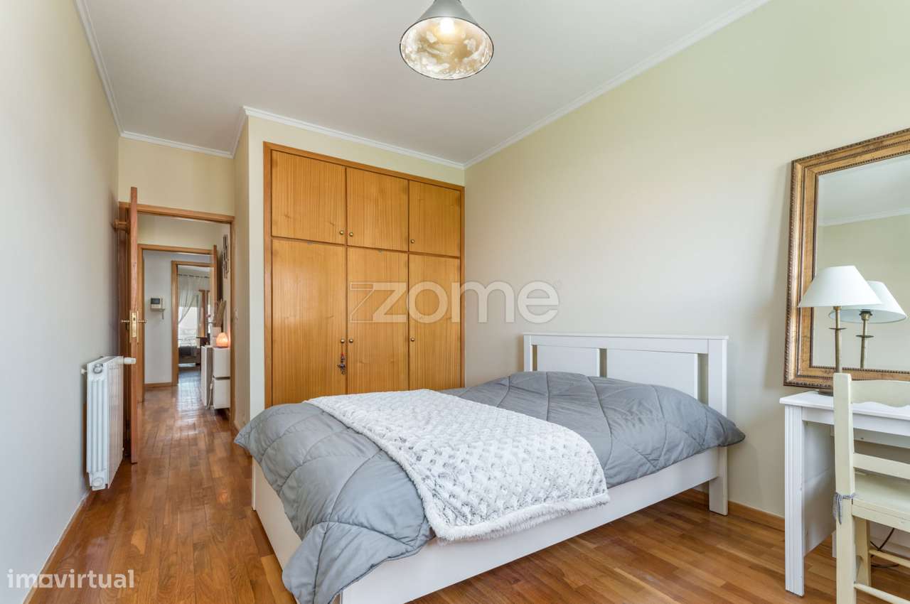 T3 / T4 Duplex com Terraços em Condomínio com Piscina – Francelos-20