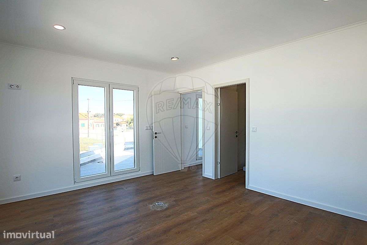 Moradia T3 para venda-12