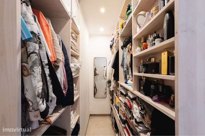 Alugo T1 com terraço em Campolide - Grande imagem: 5/12