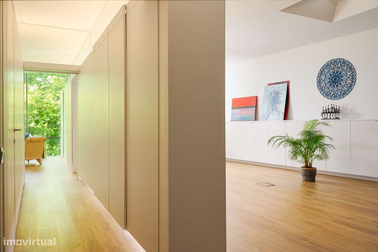 Escritório na Av. da Boavista, junto ao Parque da Cidade - Grande imagem: 2/9