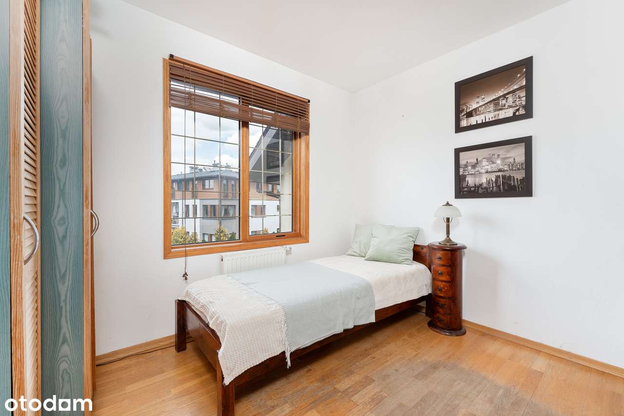 Przestronne mieszkanie 130 m²/4 pokoje + poddasze/2 miejsca postojowe-17