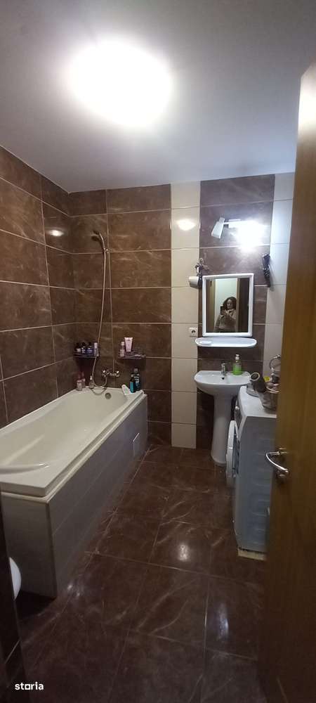 Apartament modern cu terasă generoasă – Livada Meses-12