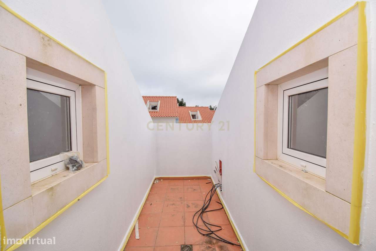 Moradias Condomínio fechado Belas Garden  T2+1 e T3+1-10