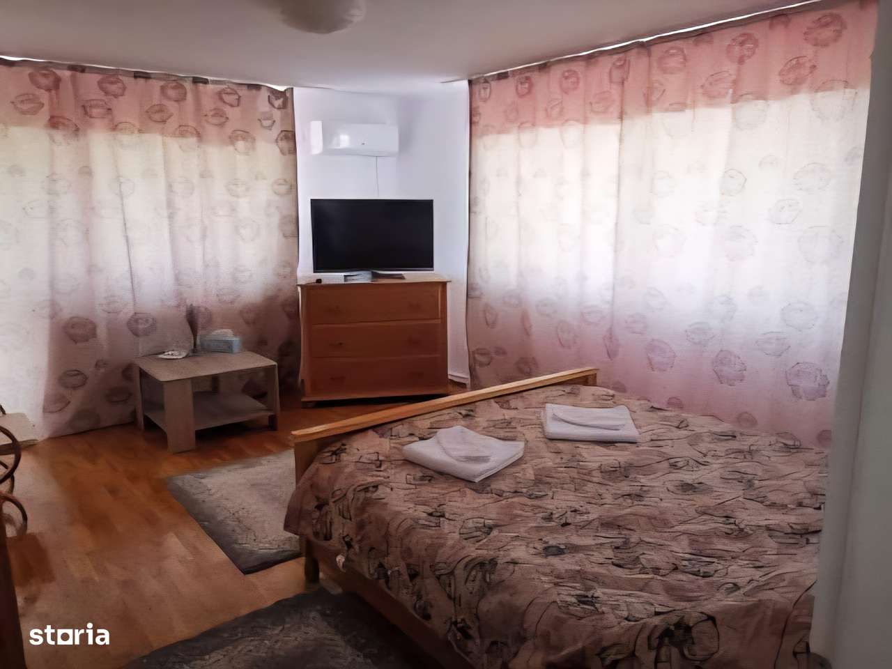 Casă individuală 310mp utili, 8 camere, piscină-7