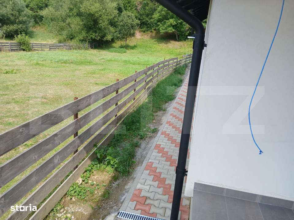 Casa 2026 cu caracteristici pensiune  152,8x2+1675 MP teren-13