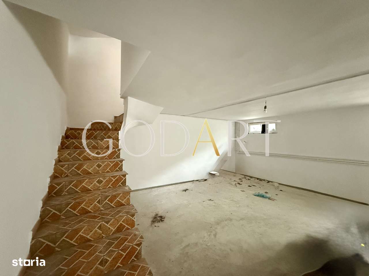 Oportunitate | Vila individuala | Curte | Tei-6