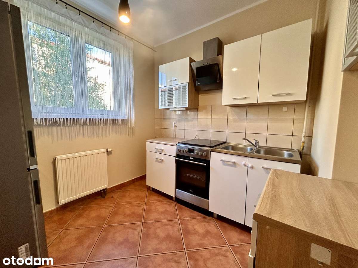 Rumia * parter * oddzielna kuchnia * piwnica * balkon-9