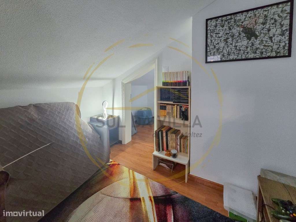 Moradia Geminada T3+2 com garagem - Quinta do Conde - 395.000€-26