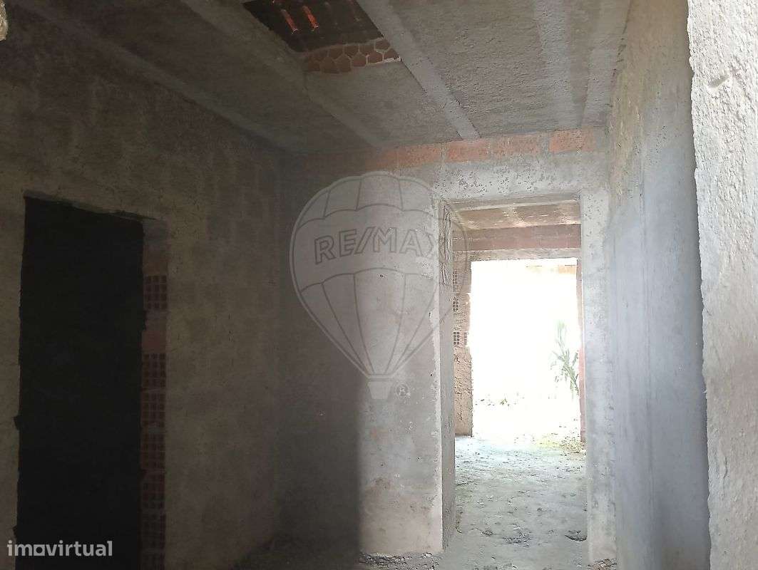 Moradia T2 para venda-6