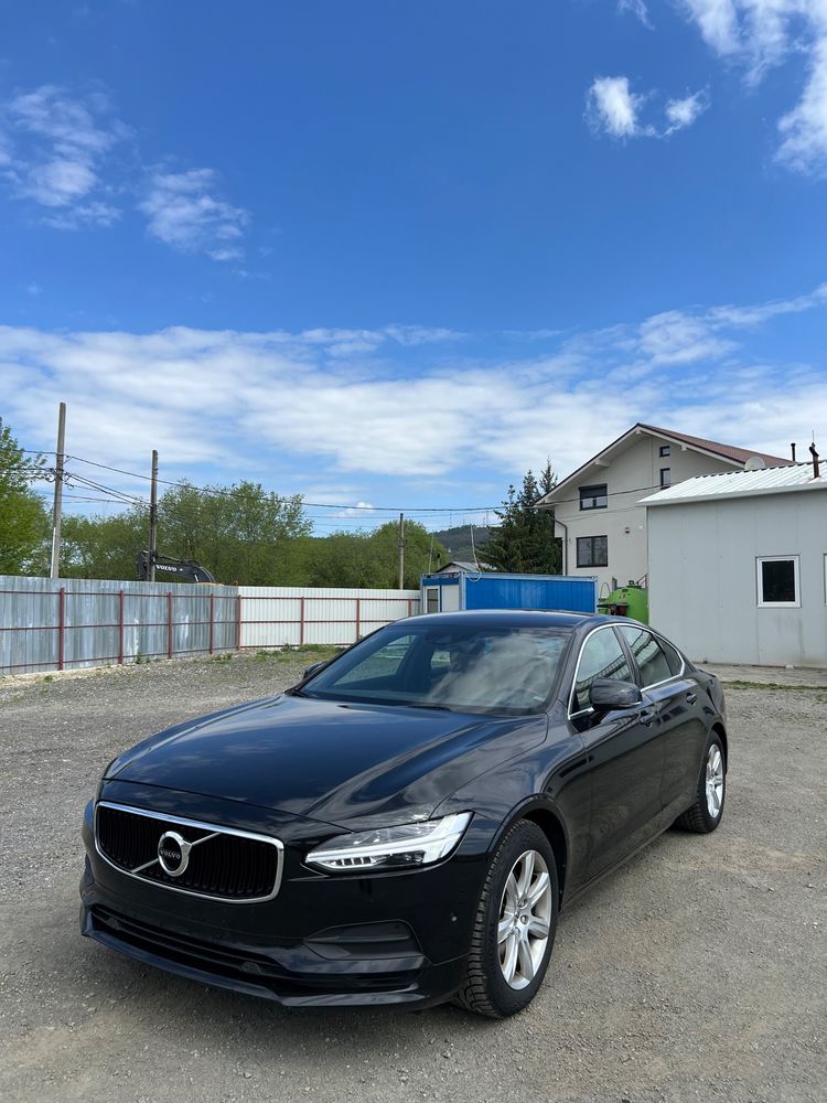 Volvo S90 D3 Geartronic Momentum 2019