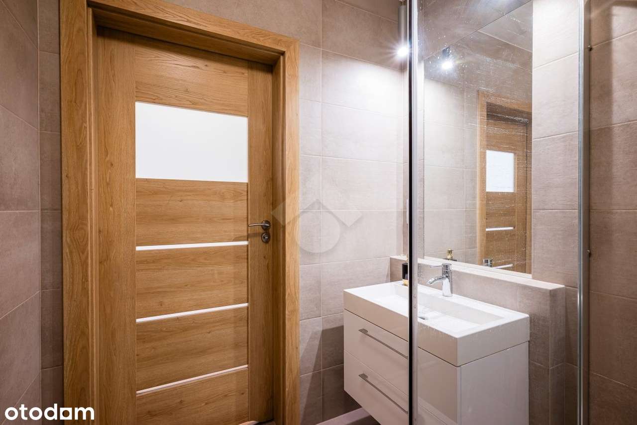 Kawalerka | Apartamentowiec z 2018 r. | Balkon | Do wejścia-8