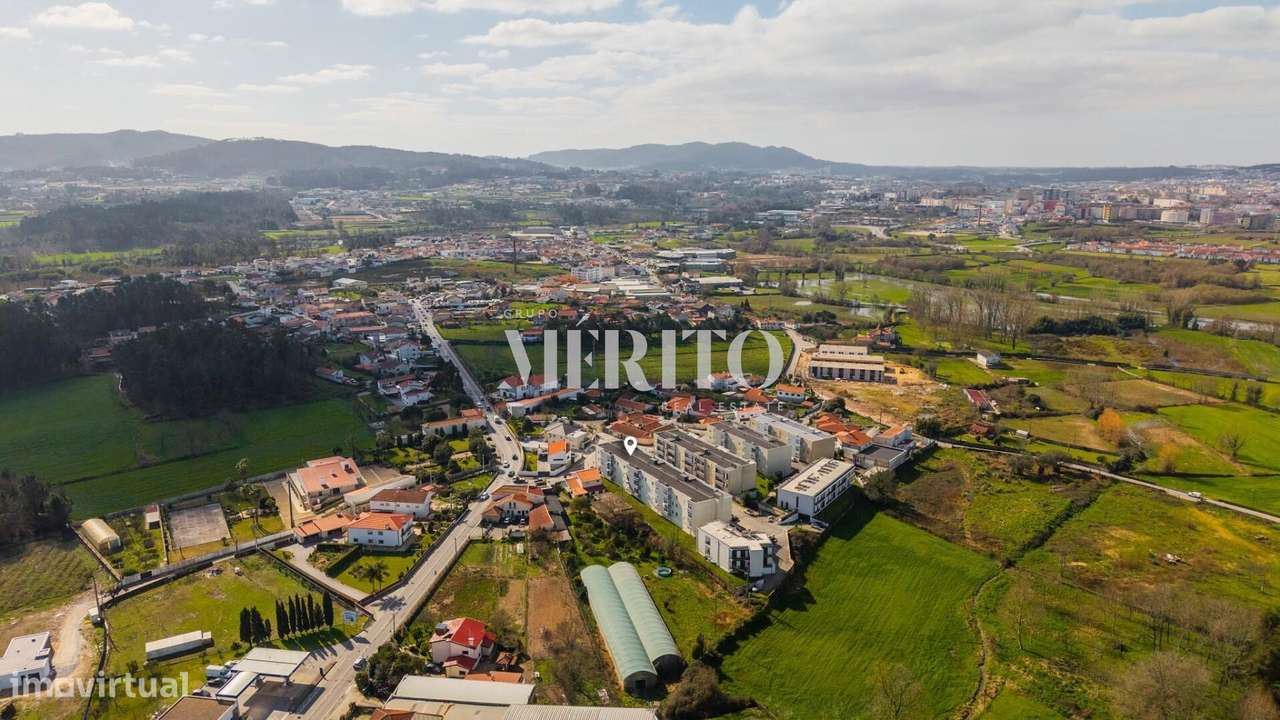 Apartamento T3 em São Veríssimo – A apenas 3 minutos do centro de Barc-23