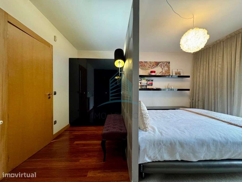 Moradia T4 com Piscina na cobertura-27