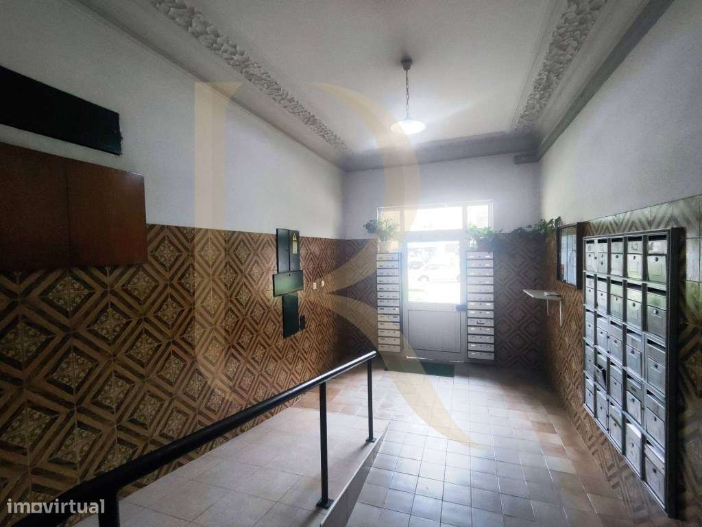 Apartamento T2 com elevador nas Paivas - Amora - Grande imagem: 5/22