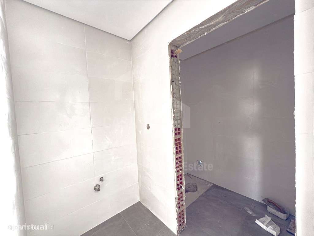 Vende Loja - Mafra, Ericeira 10 km, A Casa das Casas - Grande imagem: 4/12