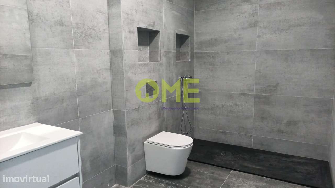 Moradia Térrea Moderna T3!-15