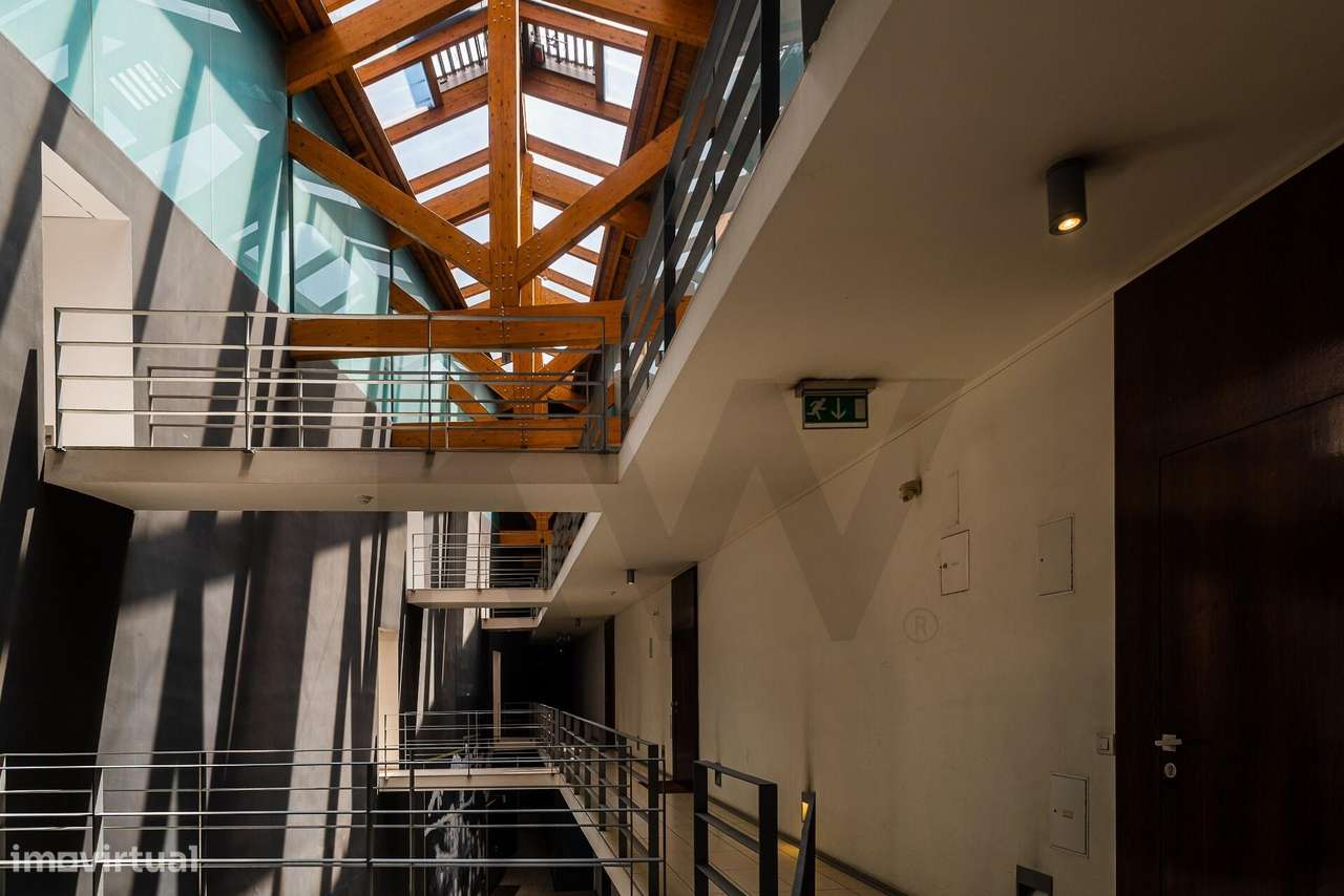 T1 literalmente no Príncipe Real com Estacionamento-21