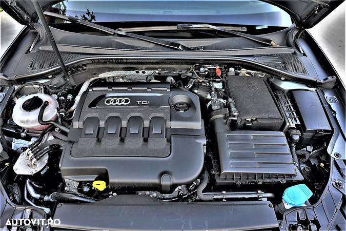 Audi A3 2.0 TDI S tronic Sport - 41