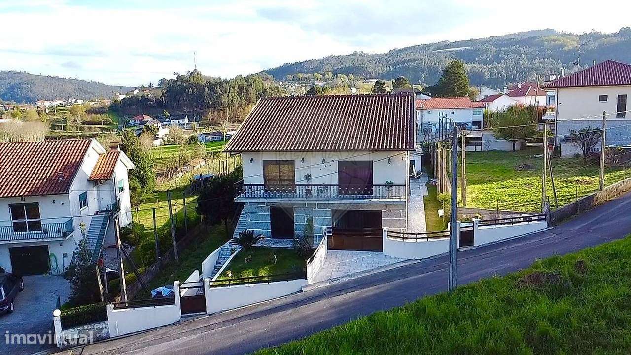 Moradia T4 em Serafão, concelho de Fafe - Grande imagem: 2/26