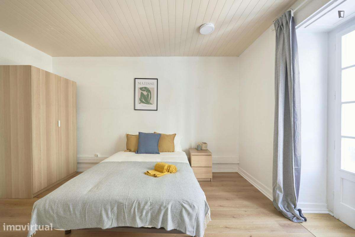 Quarto - localizado em Avenida da Liberdade Lisbon - Grande imagem: 5/9