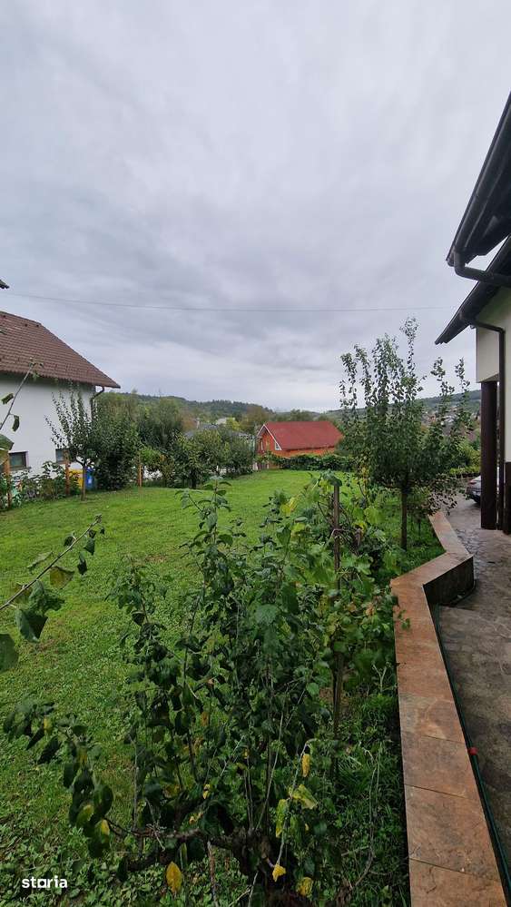 Casa de vânzare Drumul Ghinzii - Imagine principală: 2/12