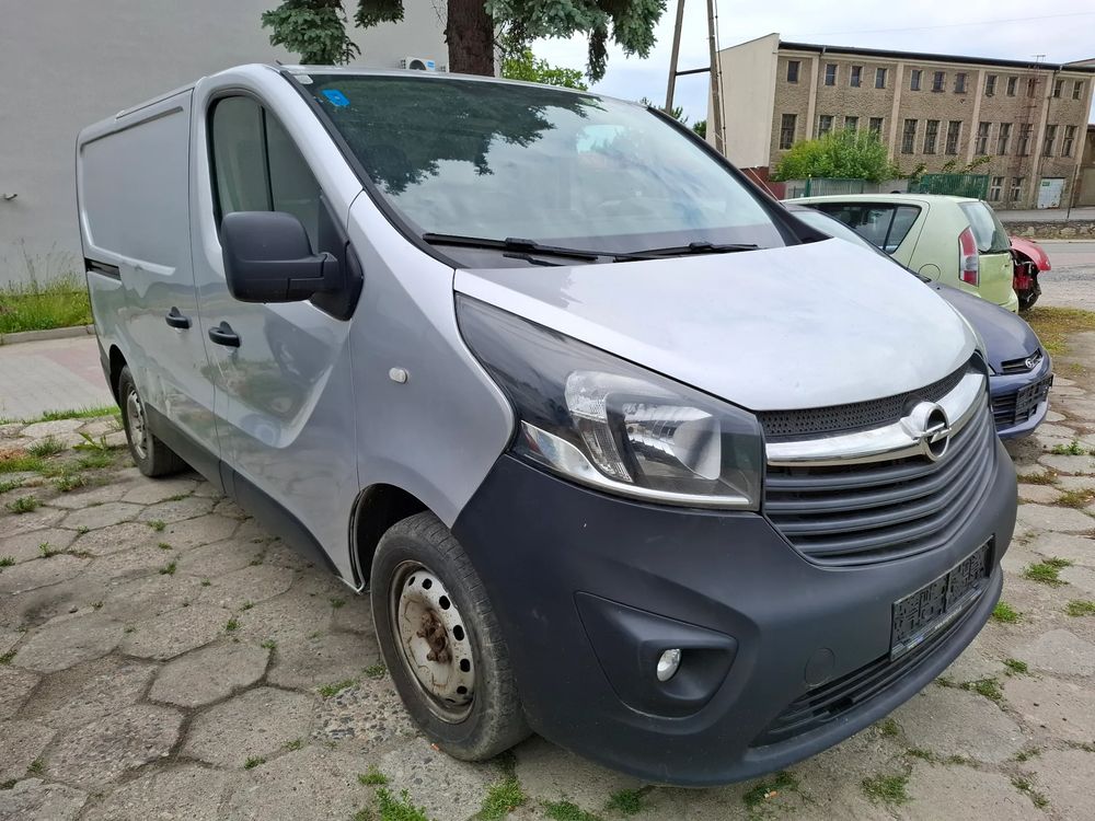 Opel Vivaro 2016